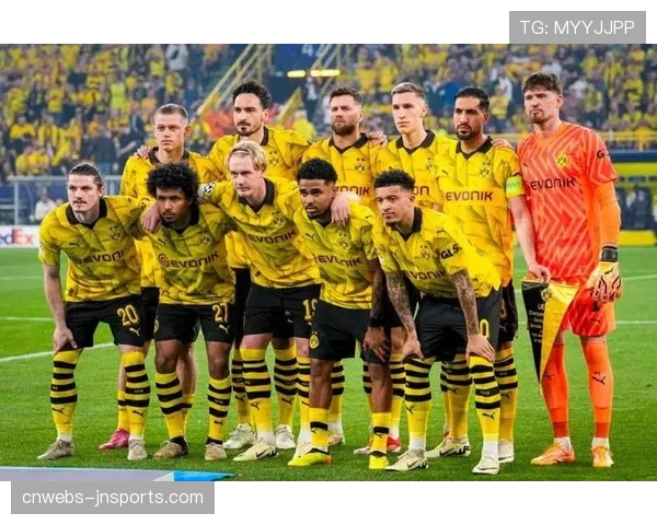 战术博弈：沃尔夫斯堡主帅变阵三后卫，成功限制对手边路进攻